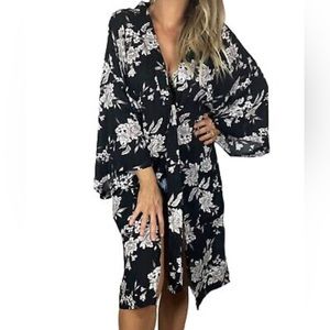 Spiritual Gangster Black White Gray NWT Floral Maya Kimono